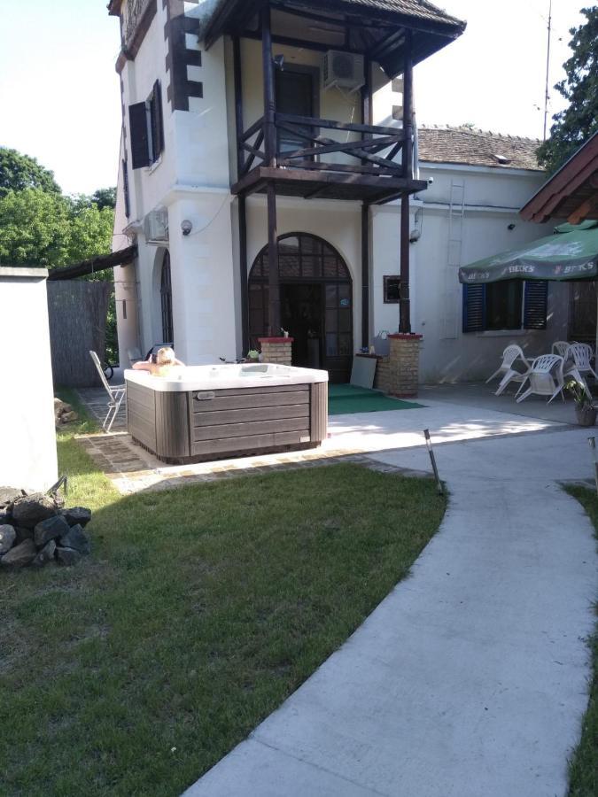 Nemeth Apartman Palić エクステリア 写真